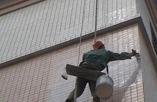 延安市卫生间漏水维修公司分享下延安市外墙防水的必要性。